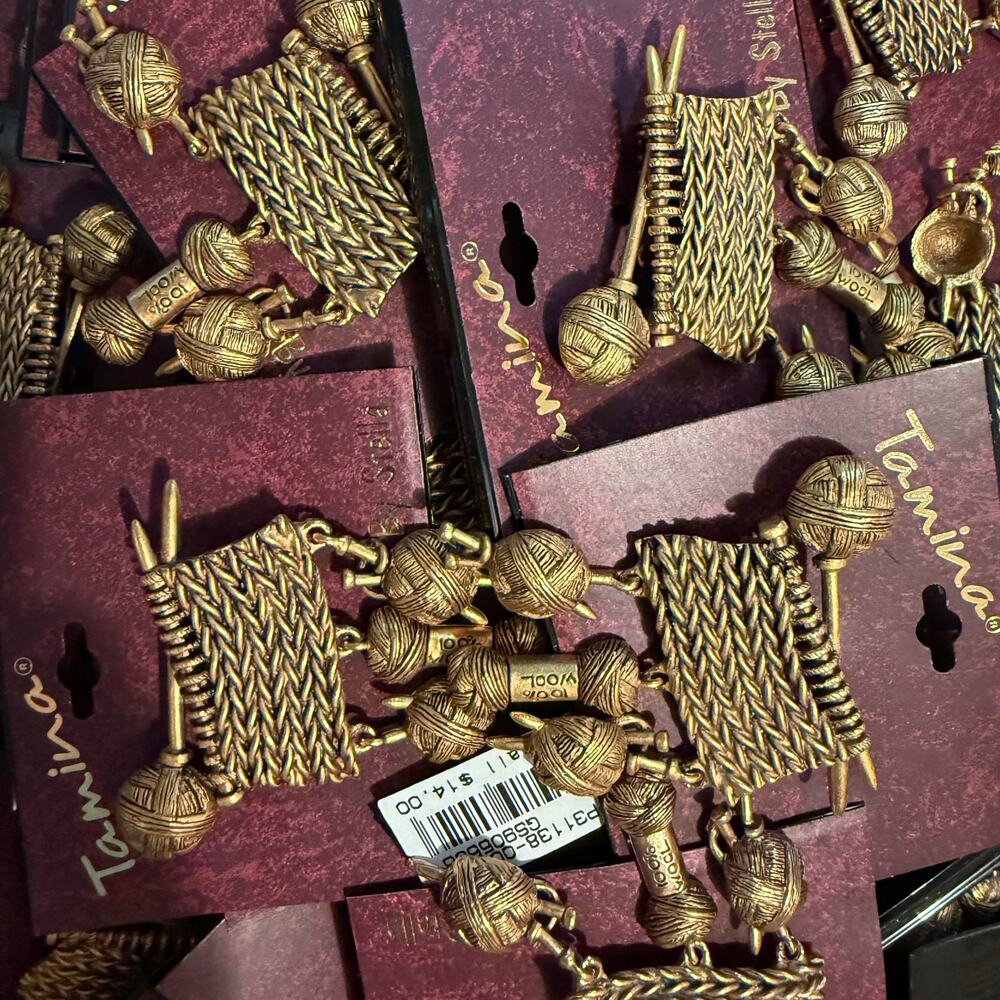 Wholesale Bulk Lot 10 Gold Tone Stylized Knitting Brooch / Pin Dangling Yarn